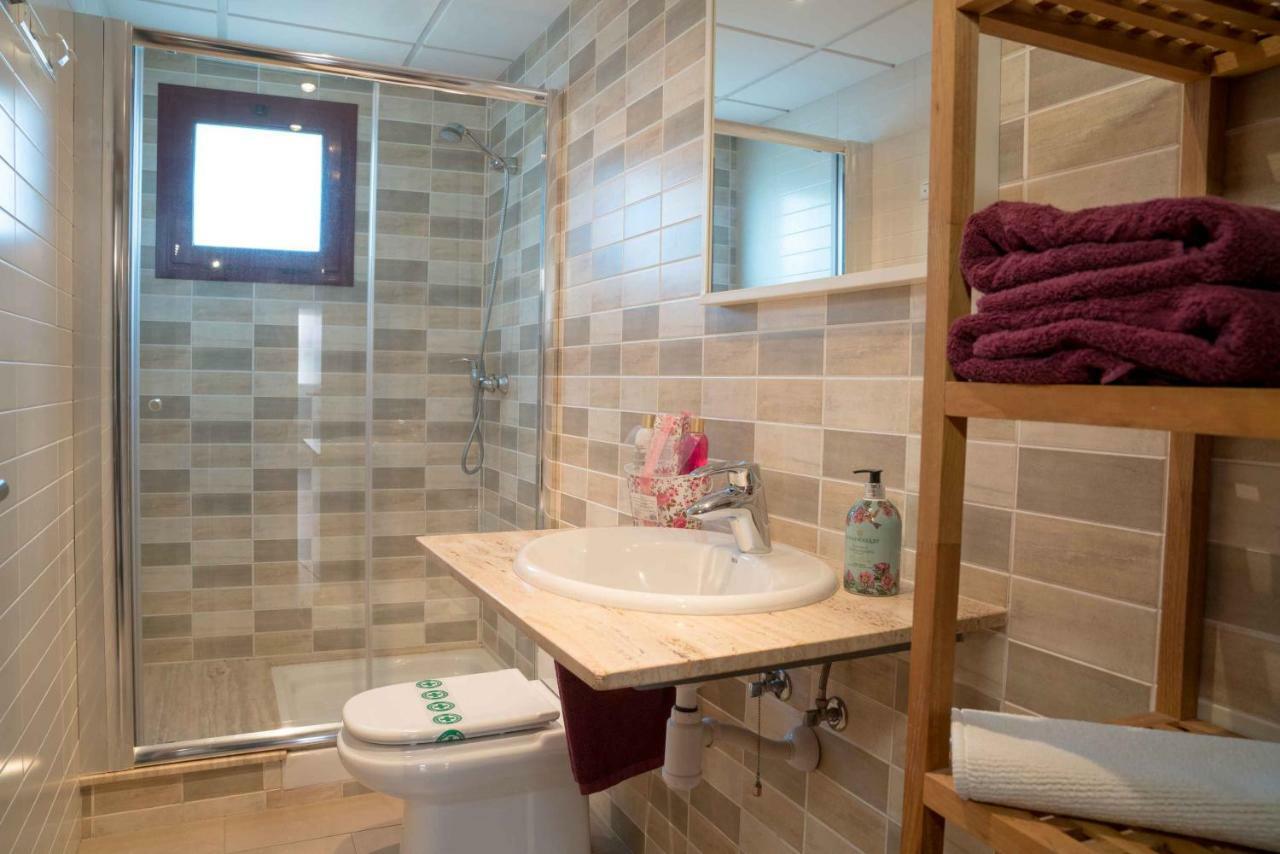 يوريت دي مار Apartaments Sant Pere المظهر الخارجي الصورة